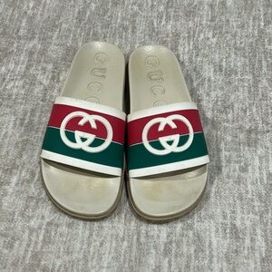 Gucci slides